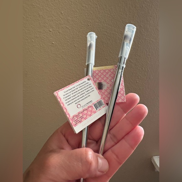 IT Cosmetics Essential Concealer Brush # 212, Make-up Brush Ulta Factory Sealed - Picture 9 of 9